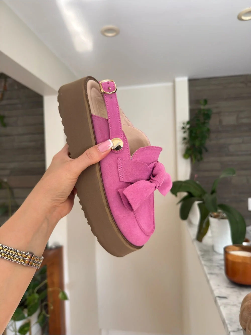 No Brand name natural suede
